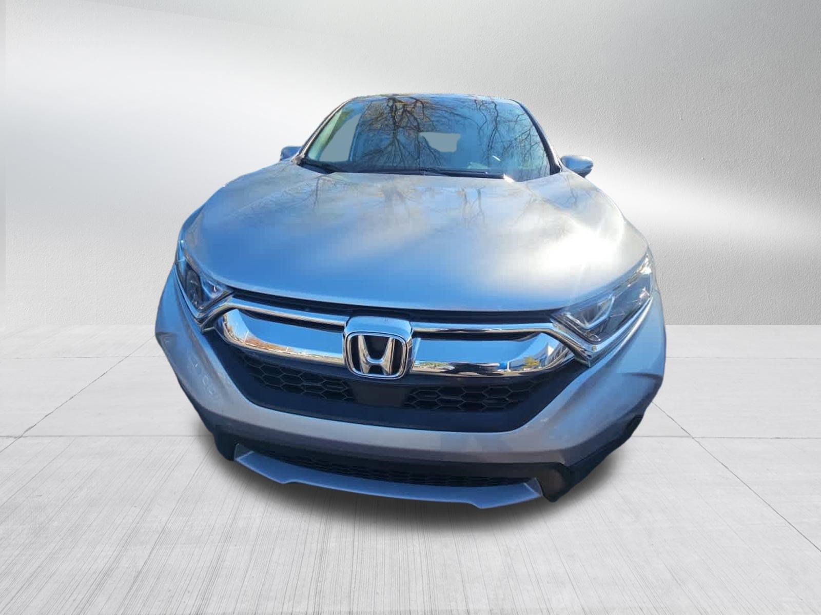 Used 2018 Honda CR-V EX image 2