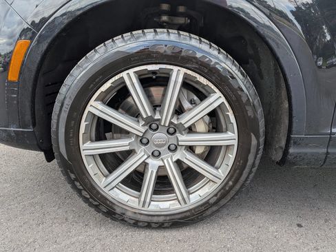 Used 2018 Audi Q7 3.0T Premium Plus w/ Premium Plus Package AWD/4WD image 13