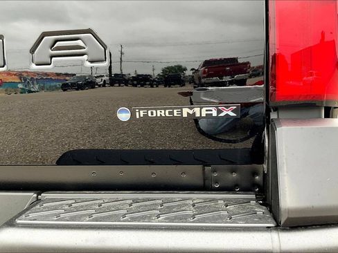New 2026 Toyota Tundra Limited AWD/4WD image 10