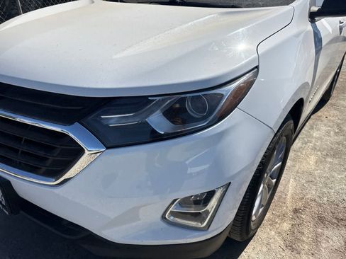 Used 2020 Chevrolet Equinox LS FWD image 6