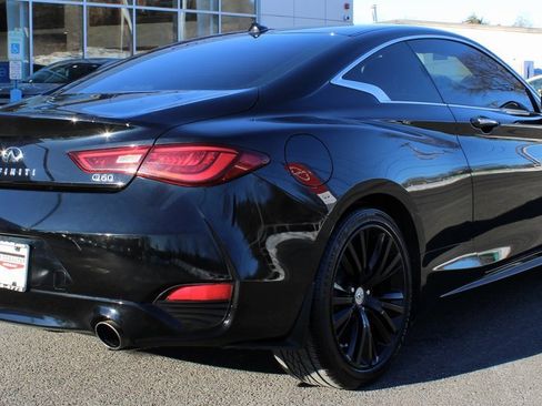 Used 2018 INFINITI Q60 3.0t Luxe image 5