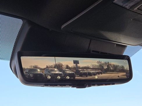 Used 2024 Toyota Tacoma Trailhunter image 40