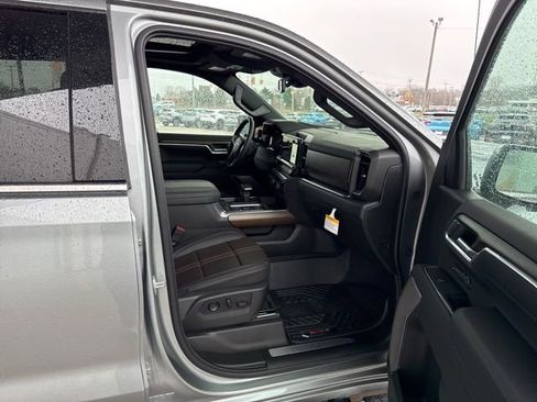 New 2026 Chevrolet Silverado 1500 High Country w/ Z71 Off-Road Package AWD/4WD image 33