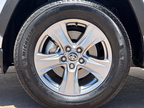 Used 2024 Toyota RAV4 XLE w/ Convenience Package AWD/4WD image 33