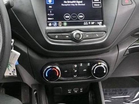 Used 2023 Chevrolet TrailBlazer LS image 19