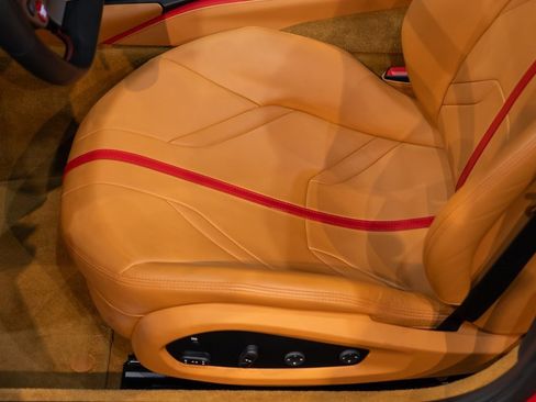 Certified 2021 Ferrari 812 GTS image 24