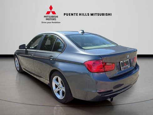 Used 2014 BMW 320i Sedan RWD image 7