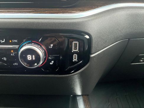 Used 2022 GMC Sierra 1500 Elevation image 27