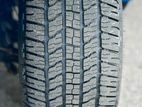 Used 2021 RAM 1500 Laramie w/ Sport Appearance Package image 29