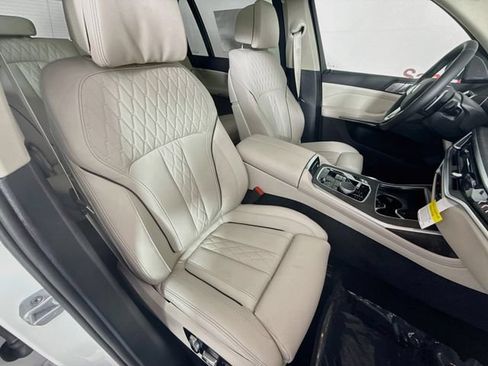 New 2027 BMW X7 xDrive40i AWD/4WD image 30