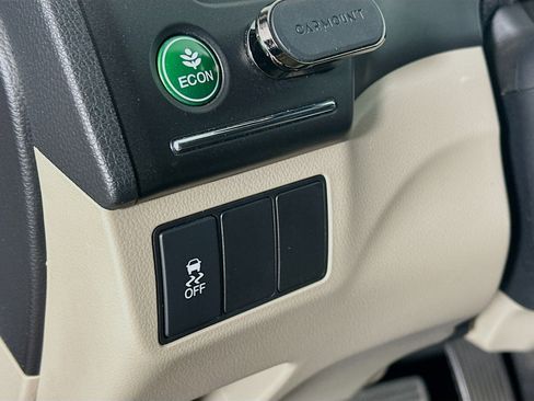 Used 2014 Honda Civic LX image 16