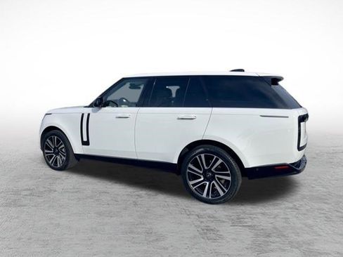 Used 2023 Land Rover Range Rover SE image 5