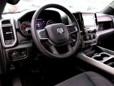 New 2026 RAM 1500 Express AWD/4WD image 8