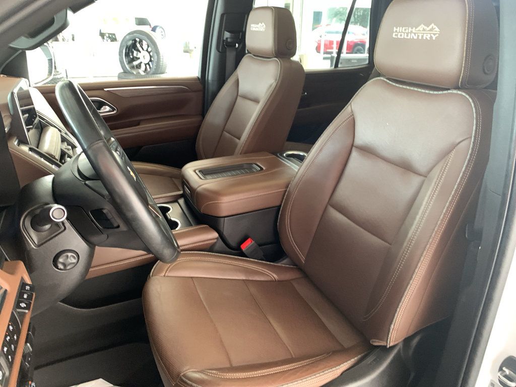 Used 2023 Chevrolet Tahoe High Country AWD/4WD image 16