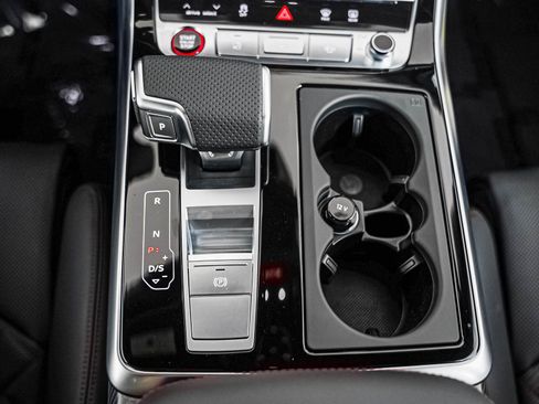New 2026 Audi SQ8 Prestige AWD/4WD image 18