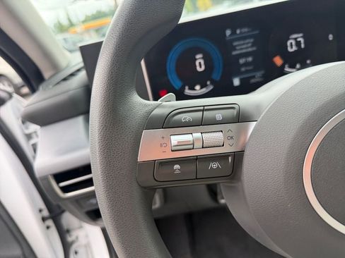 Used 2025 Hyundai Sonata SEL FWD image 15