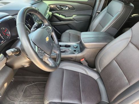 Used 2023 Chevrolet Traverse High Country w/ LPO, Floor Liner Package AWD/4WD image 12