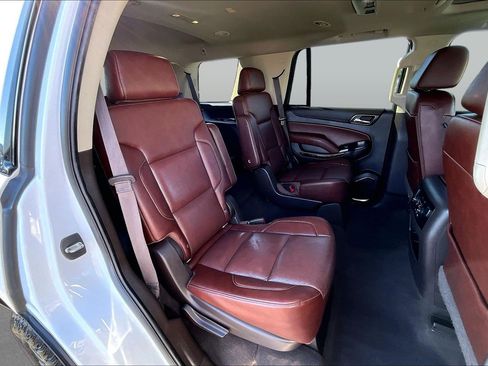 Used 2019 Chevrolet Tahoe Premier AWD/4WD image 27