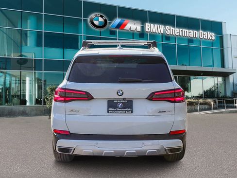 Used 2021 BMW X5 sDrive40i w/ Convenience Package image 5