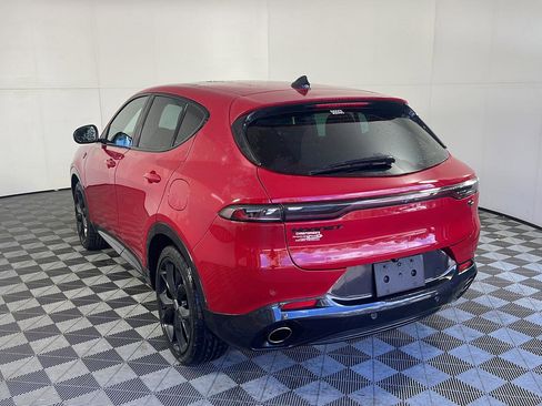 Used 2024 Dodge Hornet R/T Plus image 9