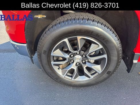 Certified 2022 Chevrolet Silverado 1500 LT AWD/4WD image 28