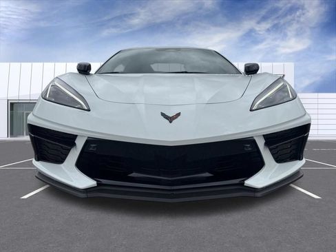 Used 2024 Chevrolet Corvette Stingray Preferred Cpe w/ Z51 Performance Package RWD image 7