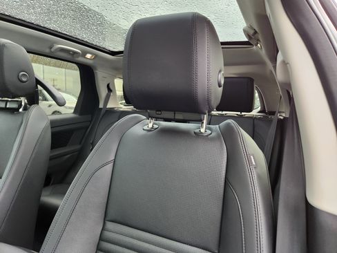 Certified 2025 Land Rover Discovery Sport S image 11