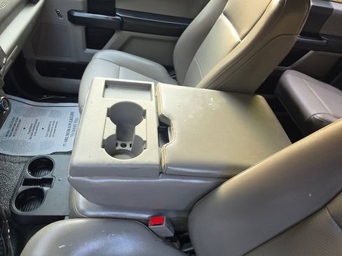 Used 2019 Ford F250 XL w/ Power Equipment Group AWD/4WD image 24