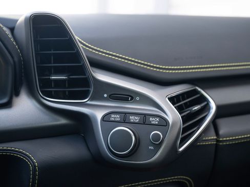 Used 2012 Ferrari 458 Italia Coupe RWD image 44