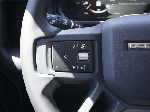 New 2026 Land Rover Defender 110 X-Dynamic SE AWD/4WD image 12