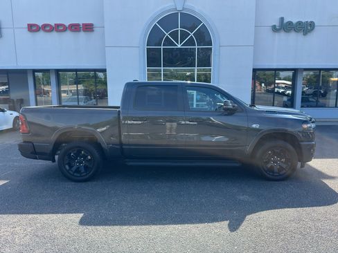 Used 2026 RAM 1500 Big Horn AWD/4WD image 2