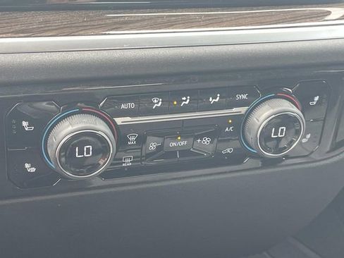 Used 2026 Chevrolet Silverado 1500 RST w/ RST Select Package AWD/4WD image 19