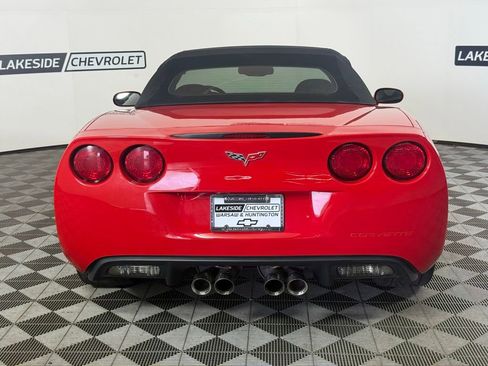 Used 2008 Chevrolet Corvette Convertible w/ Preferred Equipment Group RWD image 29