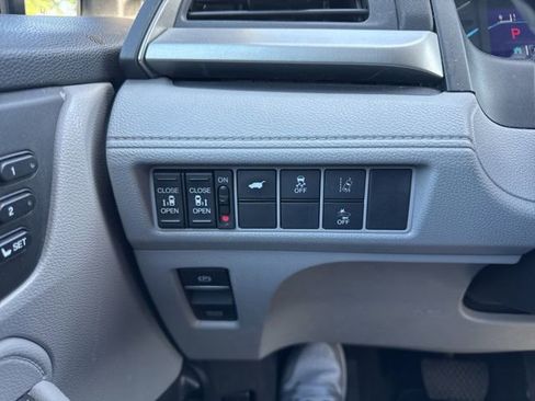 Used 2018 Honda Odyssey EX-L image 20