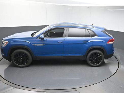 New 2026 Volkswagen Atlas Cross Sport SE FWD image 44
