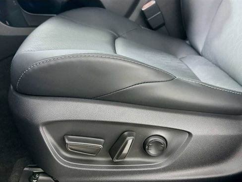 New 2026 Subaru Solterra Premium image 17