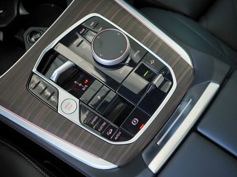 New 2026 BMW X5 xDrive50e w/ M Sport Package image 20