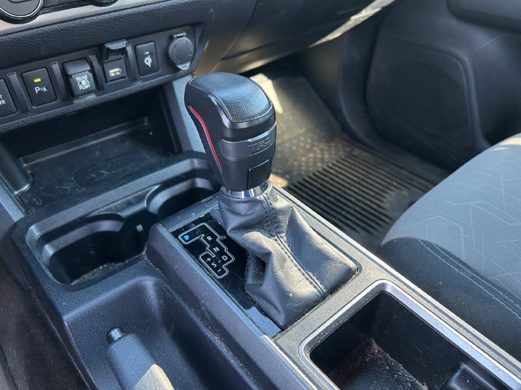 Used 2023 Toyota Tacoma TRD Sport w/ Technology Package AWD/4WD image 20