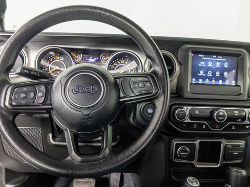 Used 2023 Jeep Gladiator Sport w/ Trailer Tow Package image 27