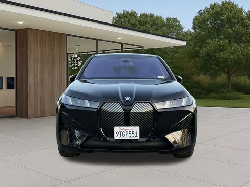 Used 2026 BMW iX xDrive45 image 3