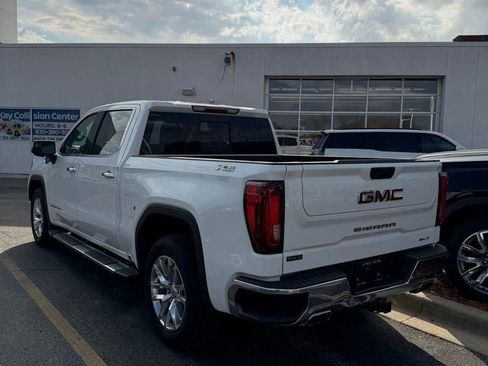 Used 2022 GMC Sierra 1500 SLT w/ SLT Premium Package image 2