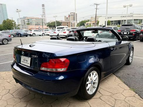 Used 2011 BMW 128i Convertible RWD image 13