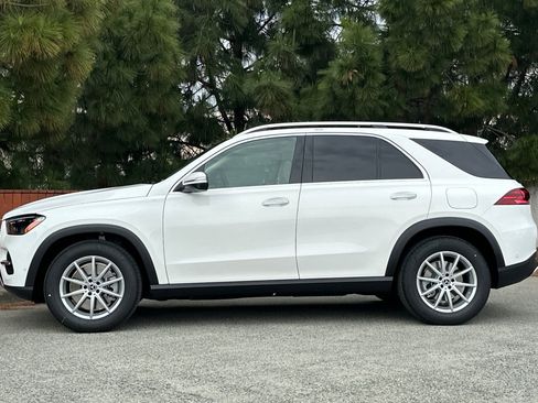 New 2026 Mercedes-Benz GLE 450e 4MATIC image 7