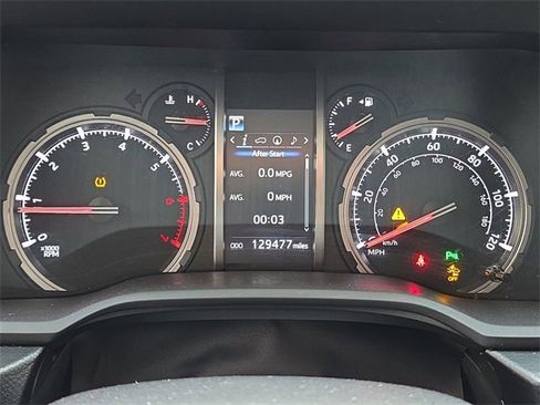 Used 2020 Toyota 4Runner Limited image 33