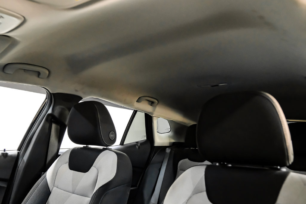 Used 2025 Chevrolet Trax LS w/ LS Convenience Package FWD image 33