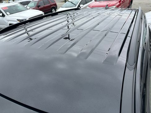 Used 2021 Ford Explorer XLT w/ Equipment Group 202A image 12