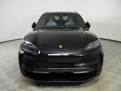 New 2026 Porsche Cayenne Electric AWD/4WD image 35