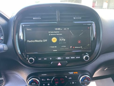 Used 2020 Kia Soul GT-Line Turbo FWD image 20