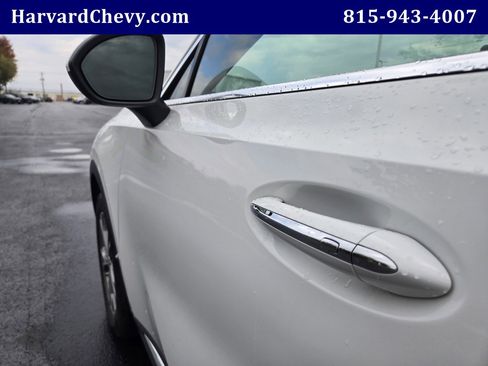 Used 2023 Buick Envision Preferred image 37