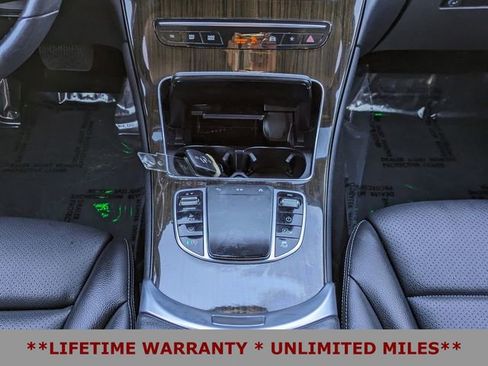 Used 2022 Mercedes-Benz GLC 300 image 21